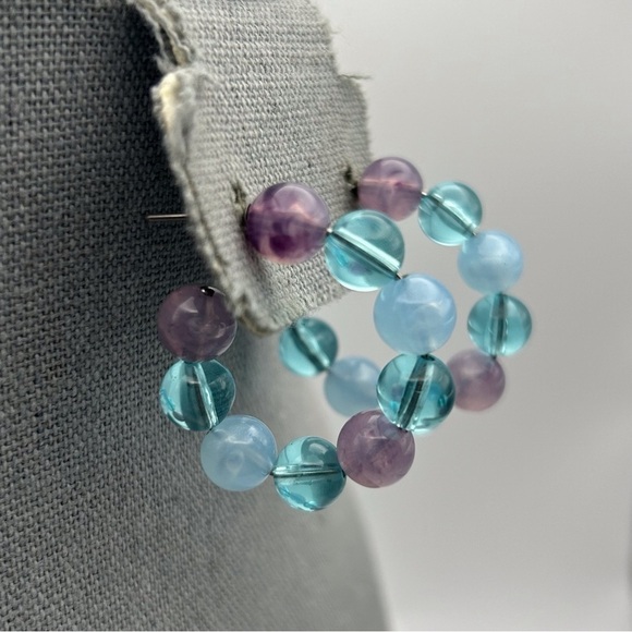 Vintage Avon Fascination Curved Hoop Earrings Light Blue and Purple Clear Beaded - Picture 1 of 5